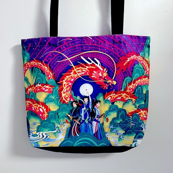 Dragon print tote bag, book bag, chinoisierer colourful tote, beach bag - Picture 3 of 4